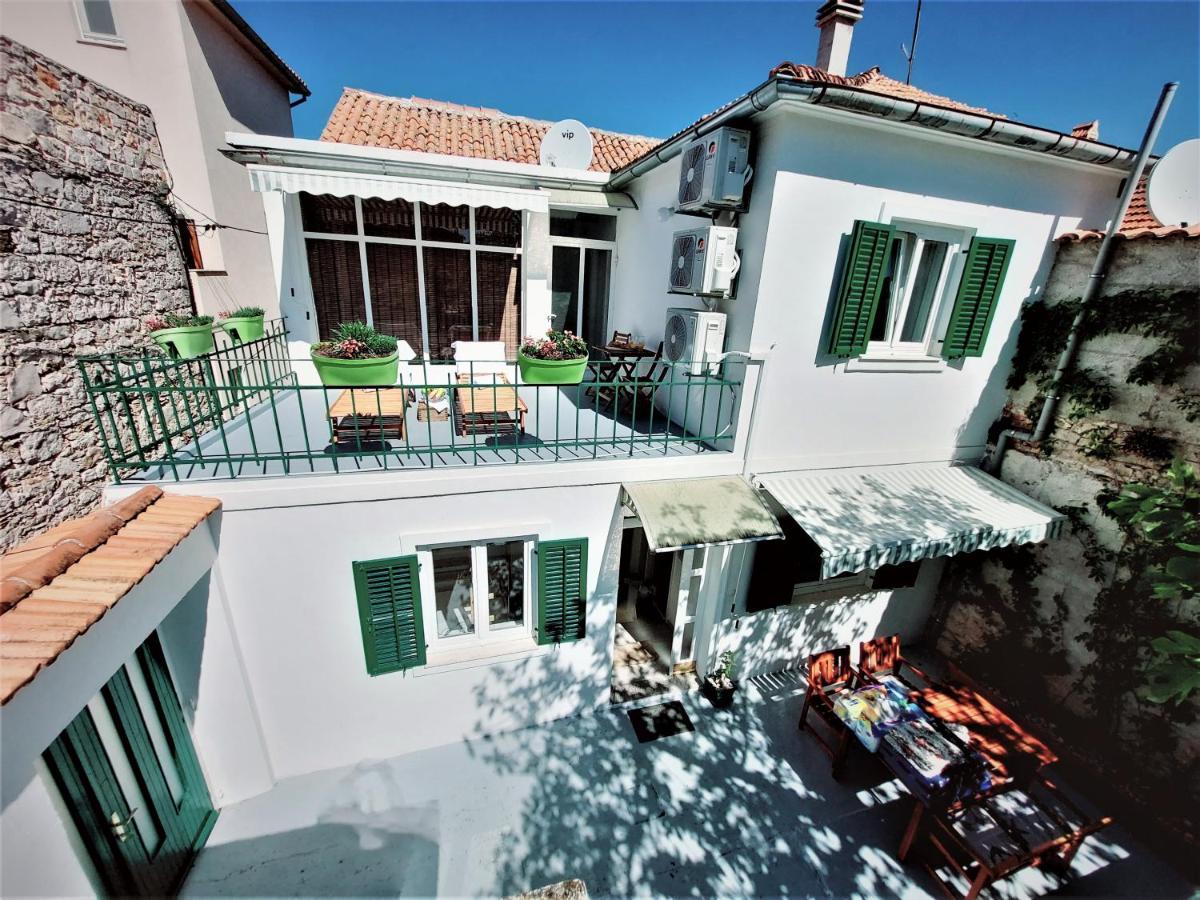 Holiday Home Murter Center Екстериор снимка